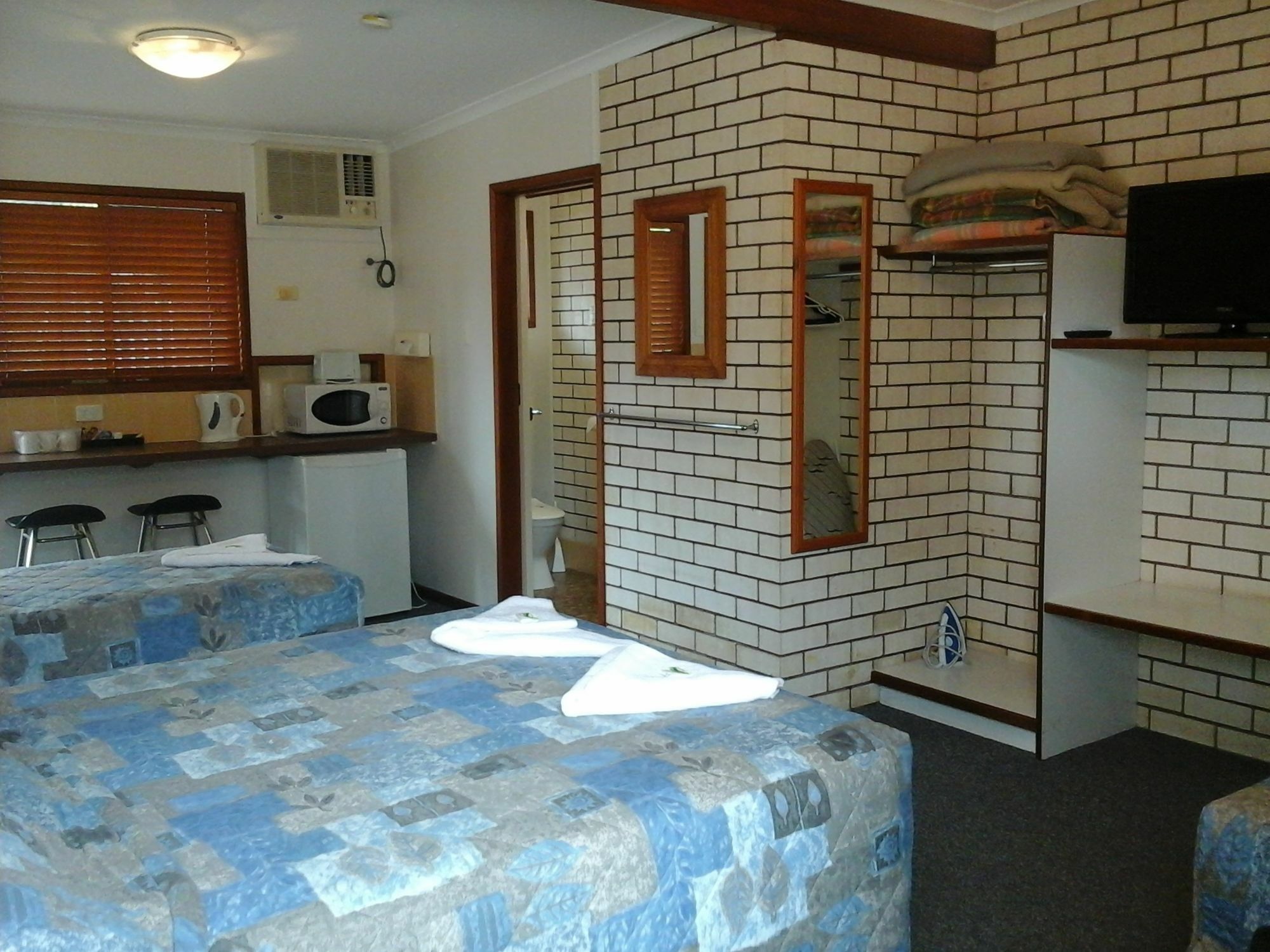 Emerald Tower Motor Inn Exterior foto